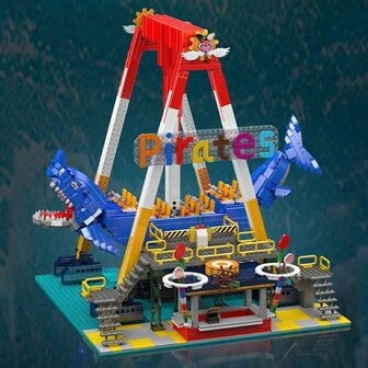 Mould King 11017 Pirate Ship Shark