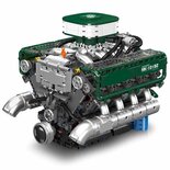 Mould King 10182 V8 Tank Engine