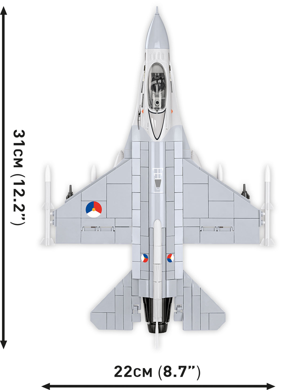 https://www.altoys.eu/Files/10/387000/387123/ProductPhotos/Source/2415123746.jpg
